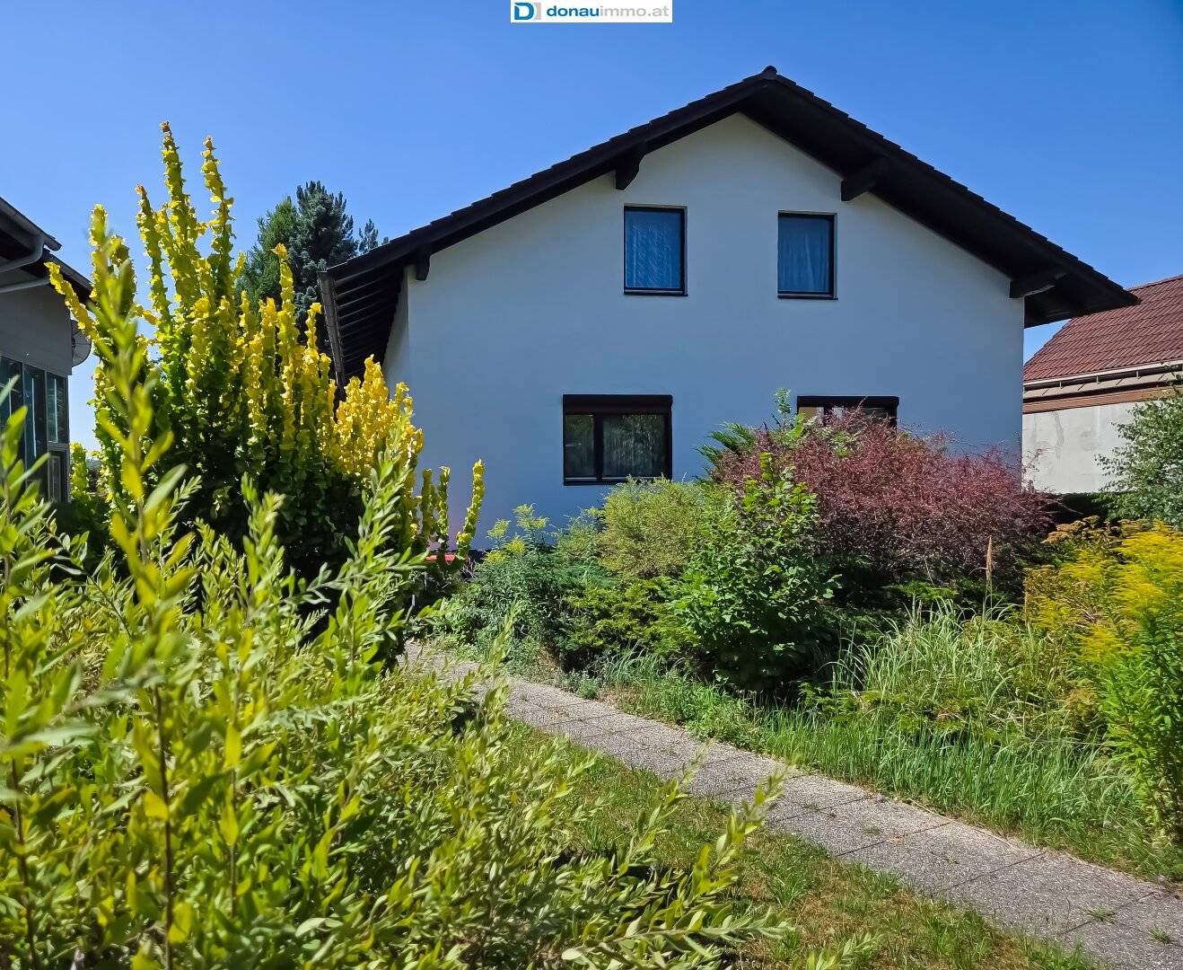 Großzügiges Zuhause mit viel Platz und schönem Garten