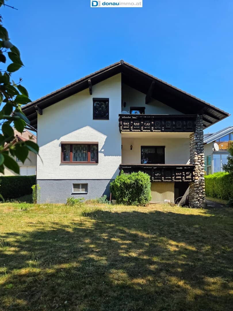 Großzügiges Zuhause mit viel Platz und schönem Garten