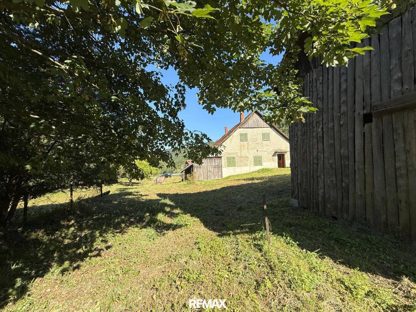 *** Ein Platz für Visionäre – großzügige 3046m² Grundstücksfläche für Bauträger, Individualisten &amp; Investoren mit Weitblick ***