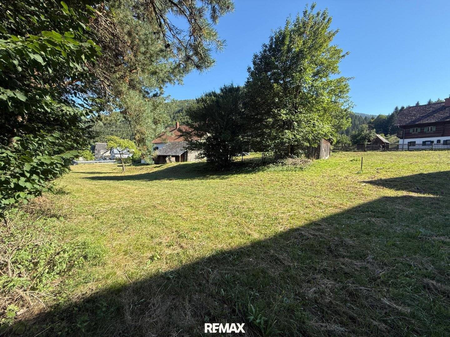 *** Ein Platz für Visionäre – großzügige 3046m² Grundstücksfläche für Bauträger, Individualisten &amp; Investoren mit Weitblick ***