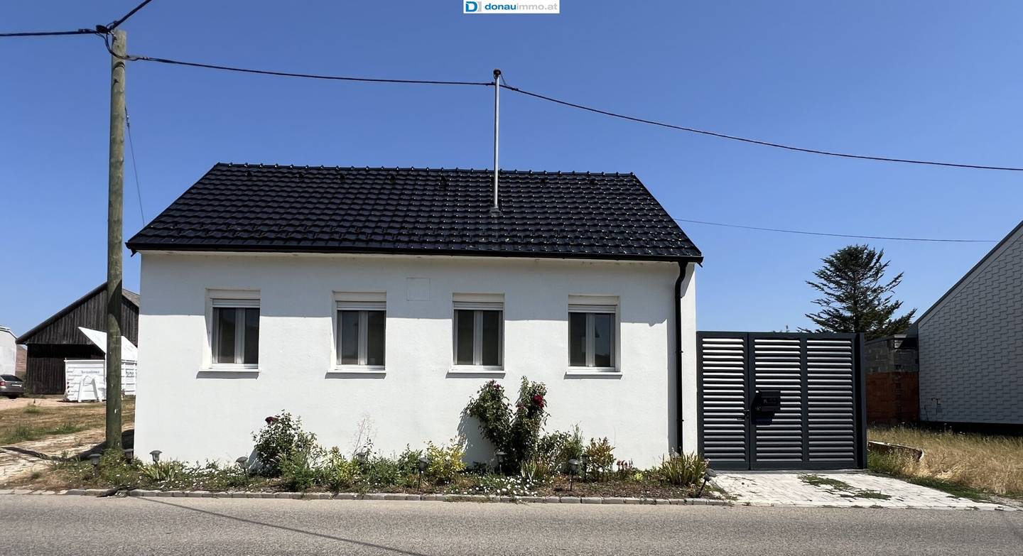 2130 Hüttendorf - Liebevoll saniertes Zuhause mit Pool – bereit für neue Erinnerungen