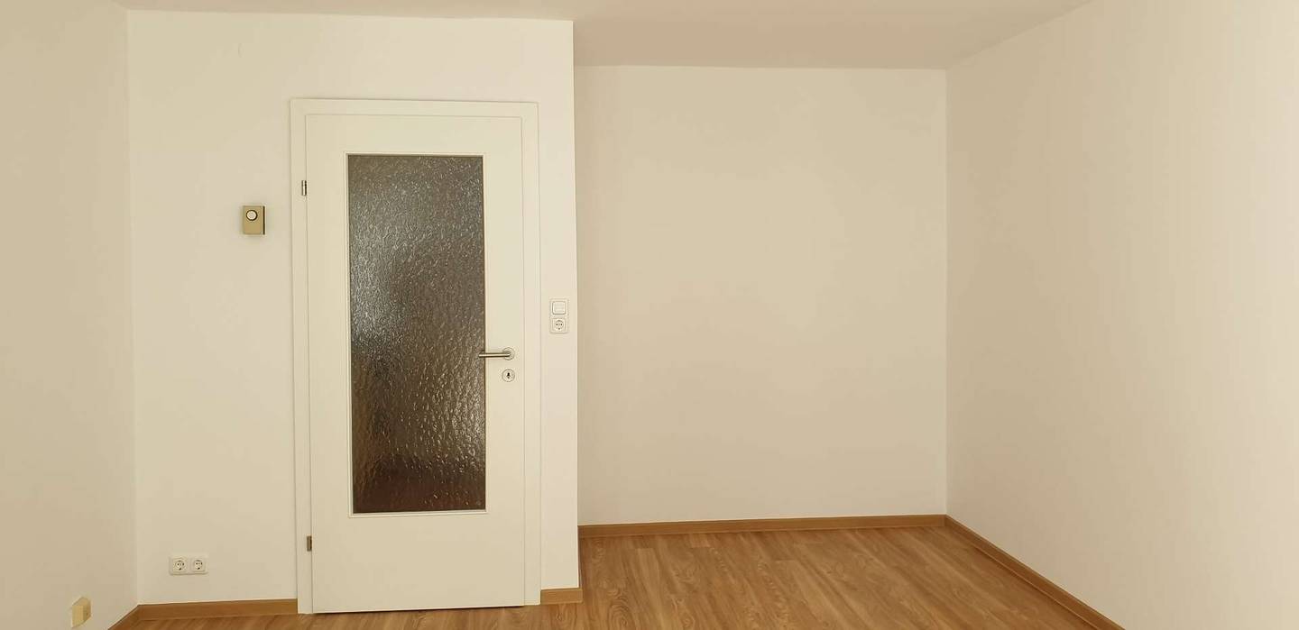 Zentrale kompakte Wohnung mit Balkon