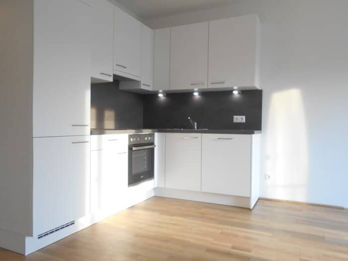 Q5 at PARK sunny 2-room apartment generous east balcony on 14th top floor