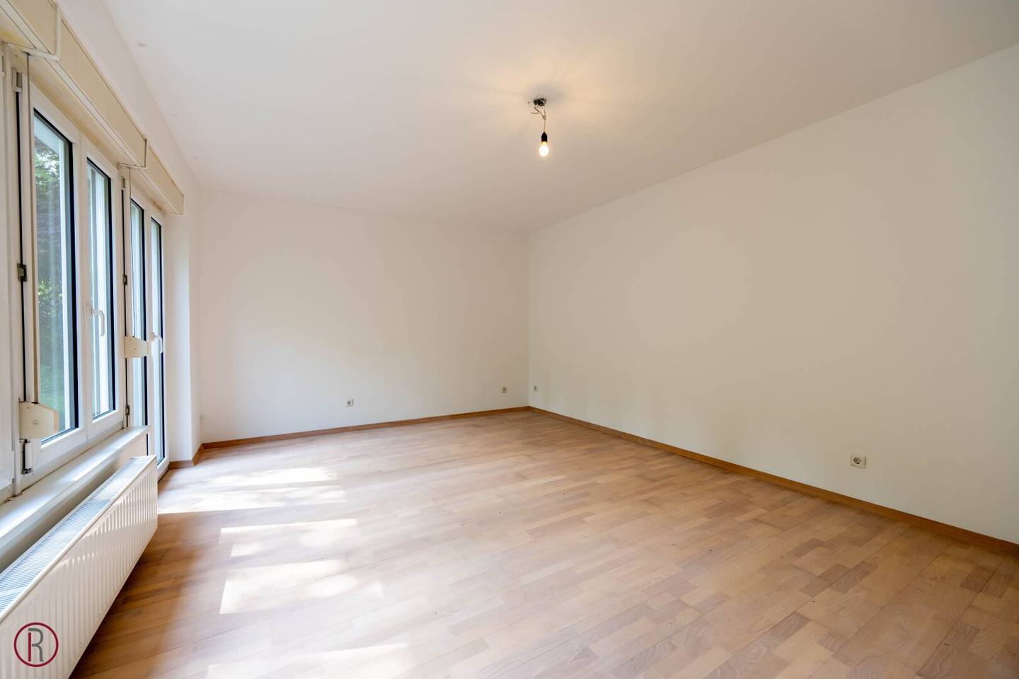 Idyllische 2-Zimmer-Wohnung mit Terrasse, Garten und Grünblick in Hötting zu vermieten