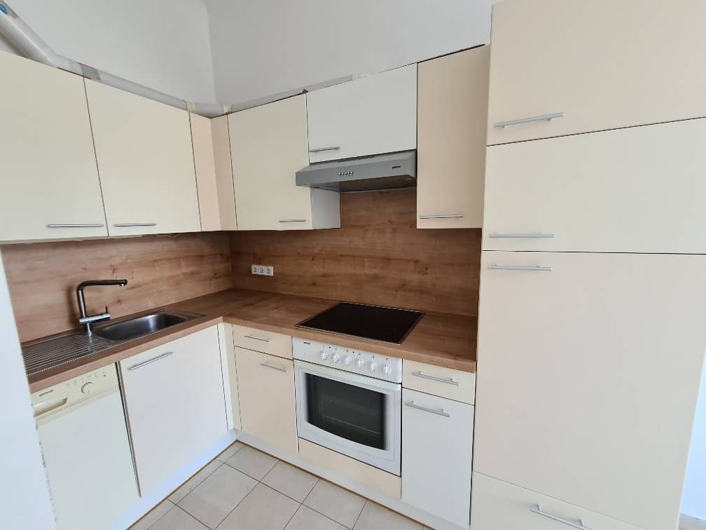 Wohnung in renovated period building with lift and rented