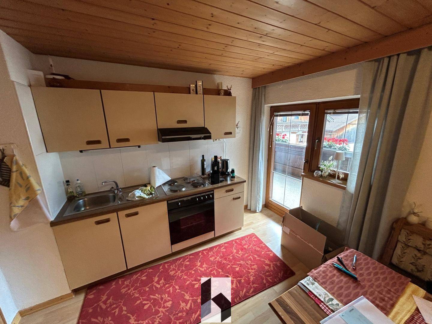 Helle Wohnung mit großem Balkon und Aussicht im Ötztal