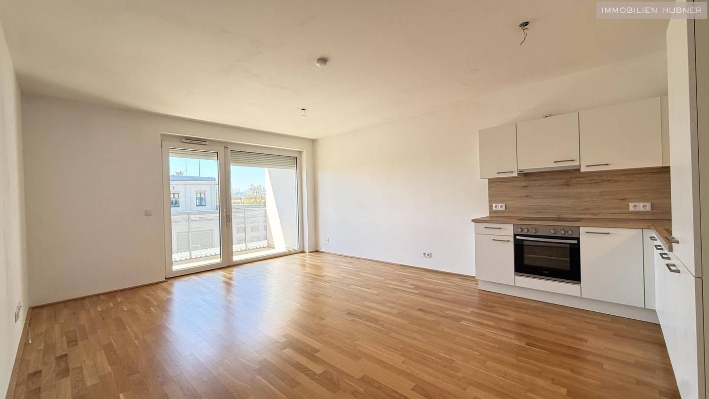 Helle Wohnung mit südlichem Balkon nahe Akademiepark