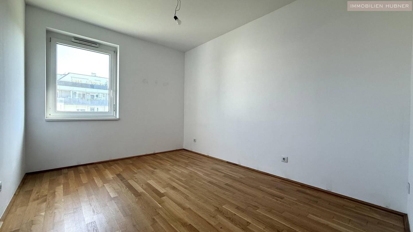 Moderne Wohnung mit sonnigem Südbalkon beim Akademiepark