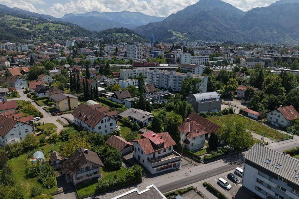 Moderne Wohnung in zentraler Lage mit hoher Wohnqualität