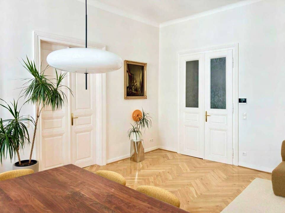 Newly Renovated and Fully Furnished 3-Room Apartment near Wien Mitte