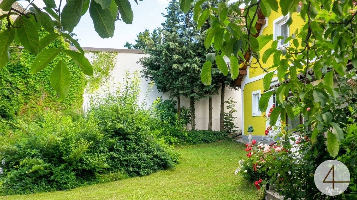 Landhaus in idyllischer Dorflage