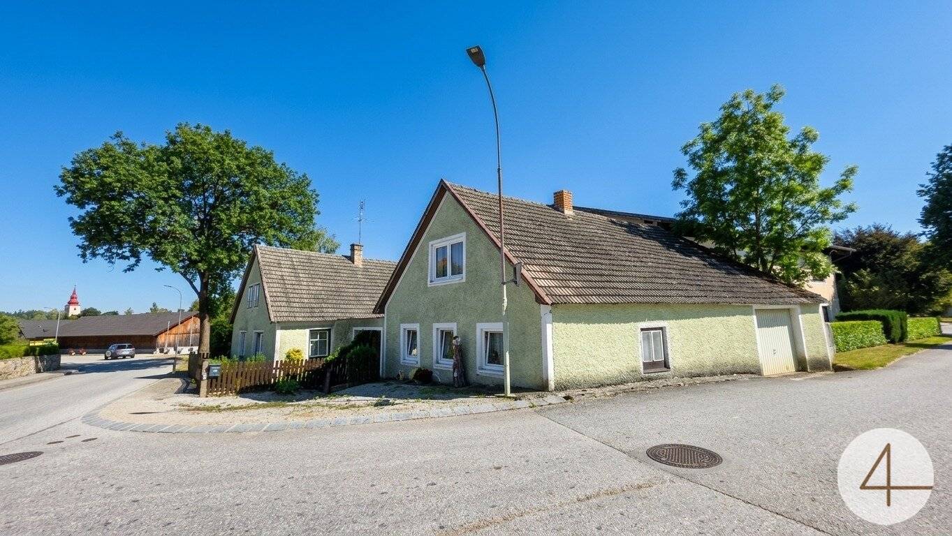 Kleines, stark sanierungsbedürftiges Haus – ideal für Handwerker