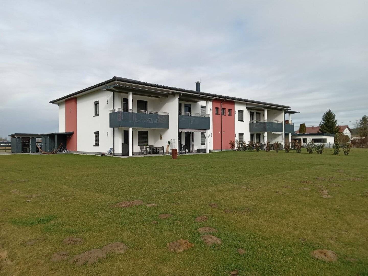 Gemütliche, sonnige 2-Zimmer-Wohnung in St. Marienkirchen bei Schärding mit möblierter Küche und PKW-Carportplatz