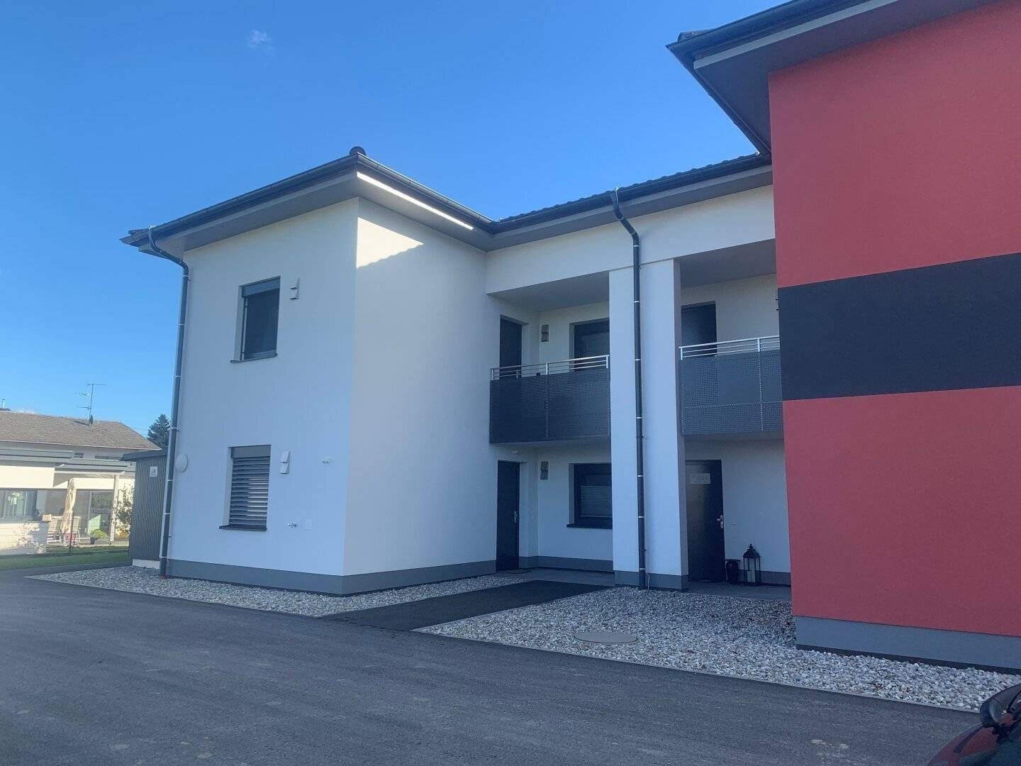 Gemütliche, sonnige 2-Zimmer-Wohnung in St. Marienkirchen bei Schärding mit möblierter Küche und PKW-Carportplatz