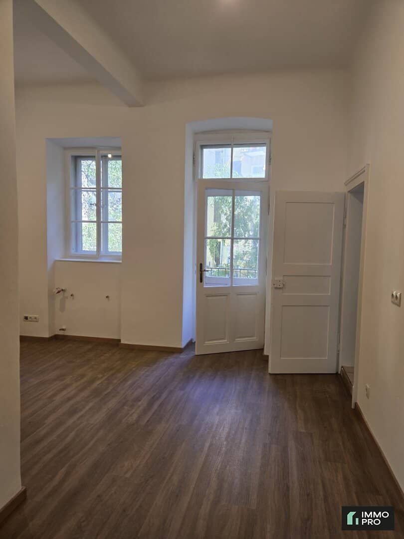 Generalsanierte 4-Zimmer-Wohnung AB MITTE OKTOBER