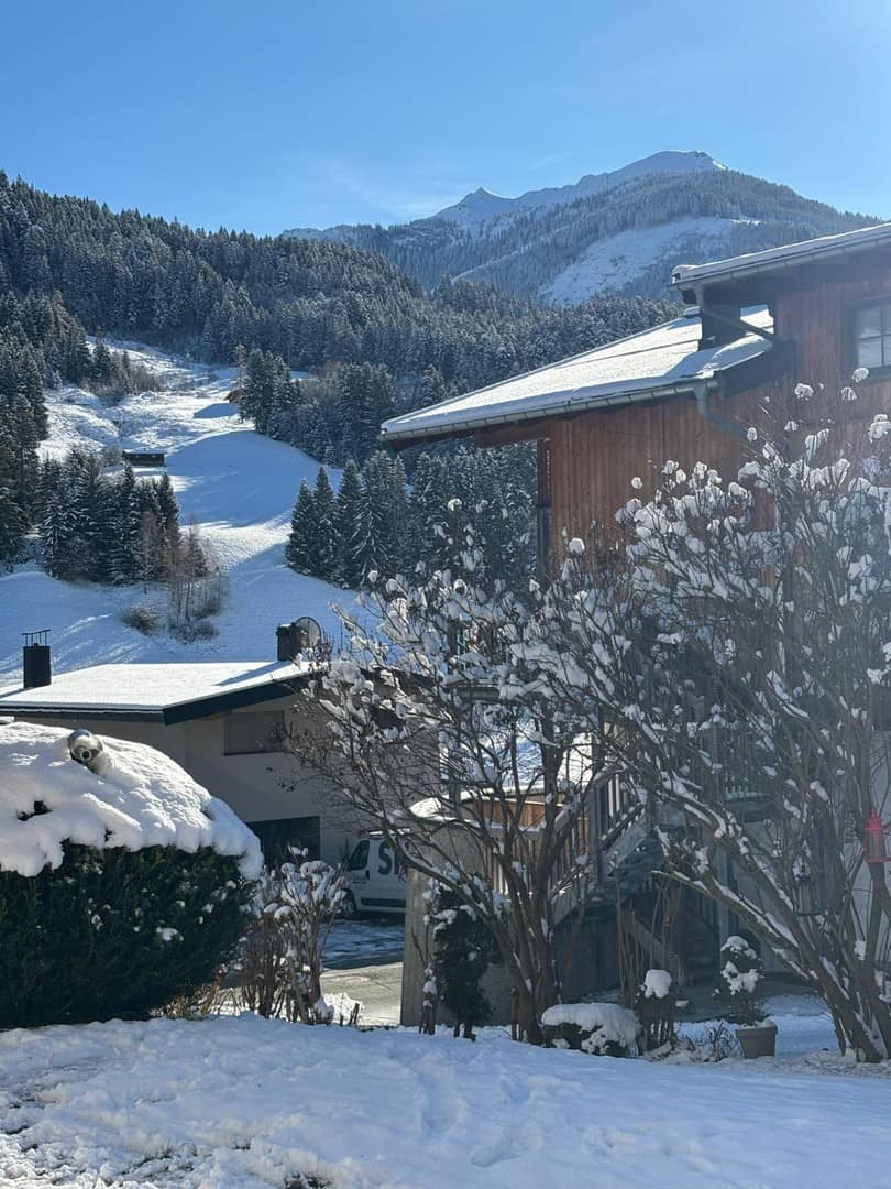 Gepflegte Erdgeschosswohnung mit Privatgarten und Terrasse