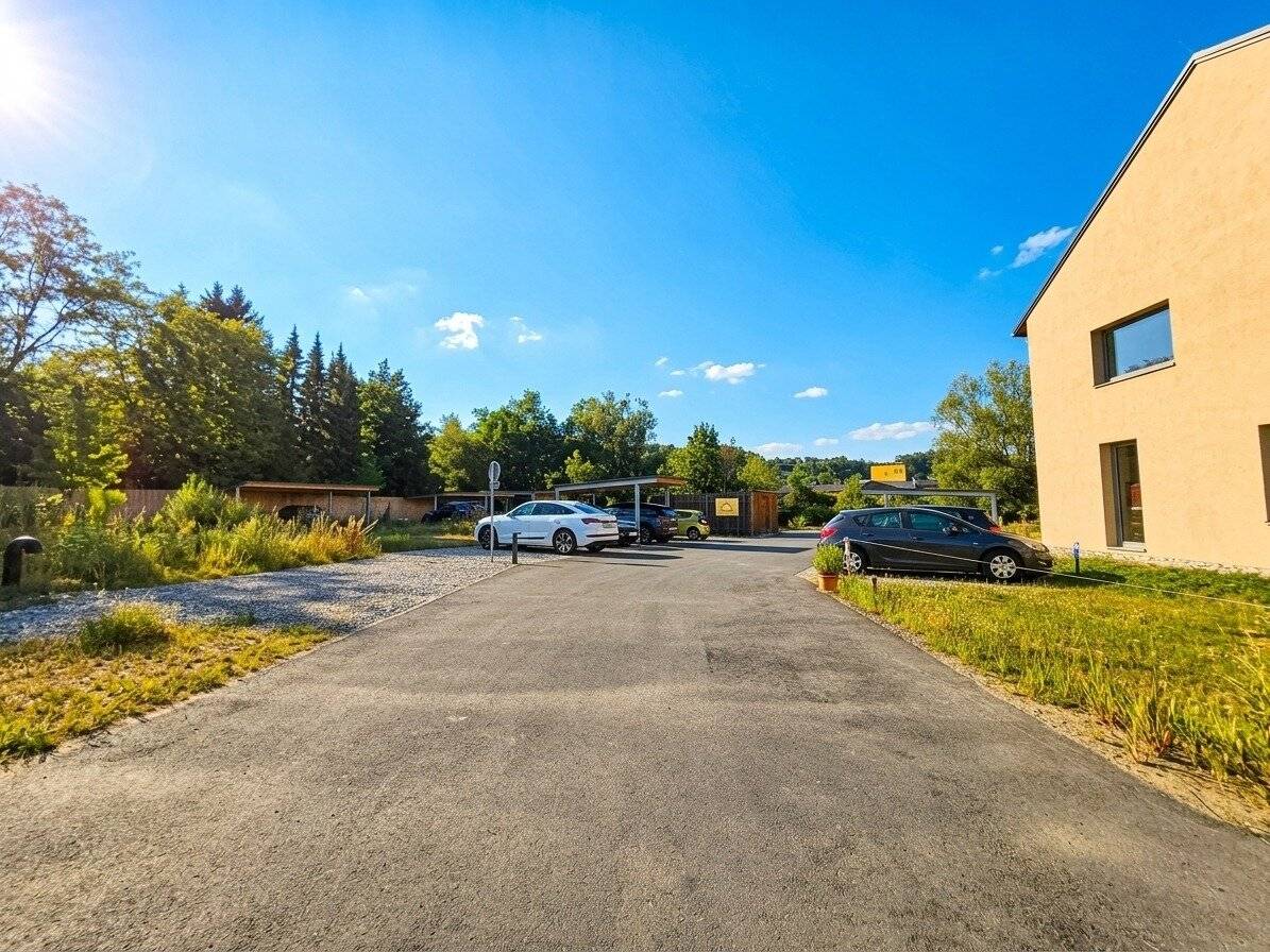 Maisonette-Wohnung mit Reihenhauscharakter in idyllischer Lage
