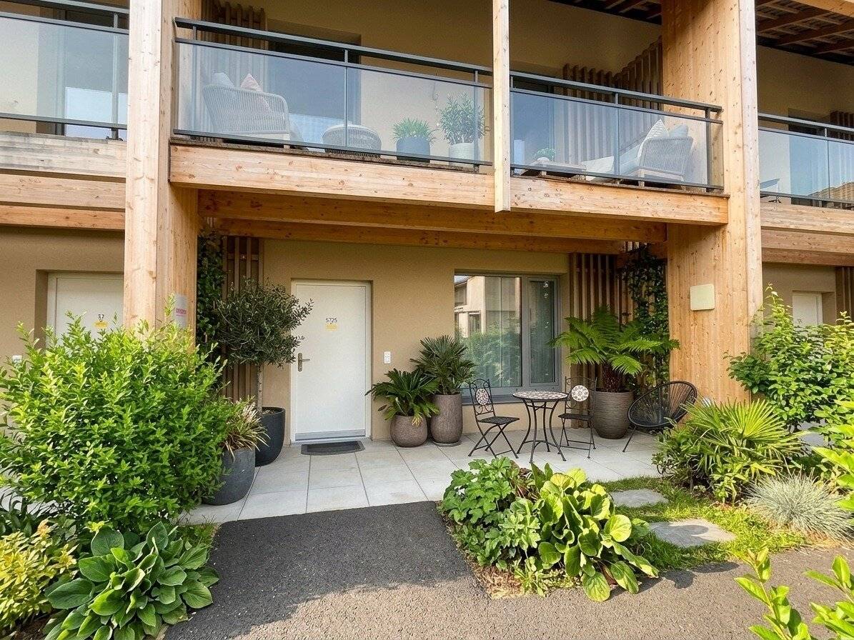 Maisonette-Wohnung mit Reihenhauscharakter in idyllischer Lage