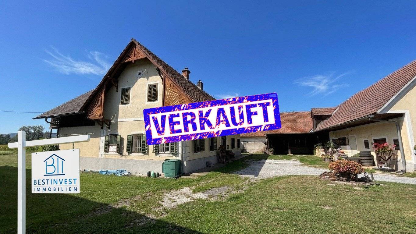 Bauernhaus mit Nebengebäuden und optionalem Ackerland