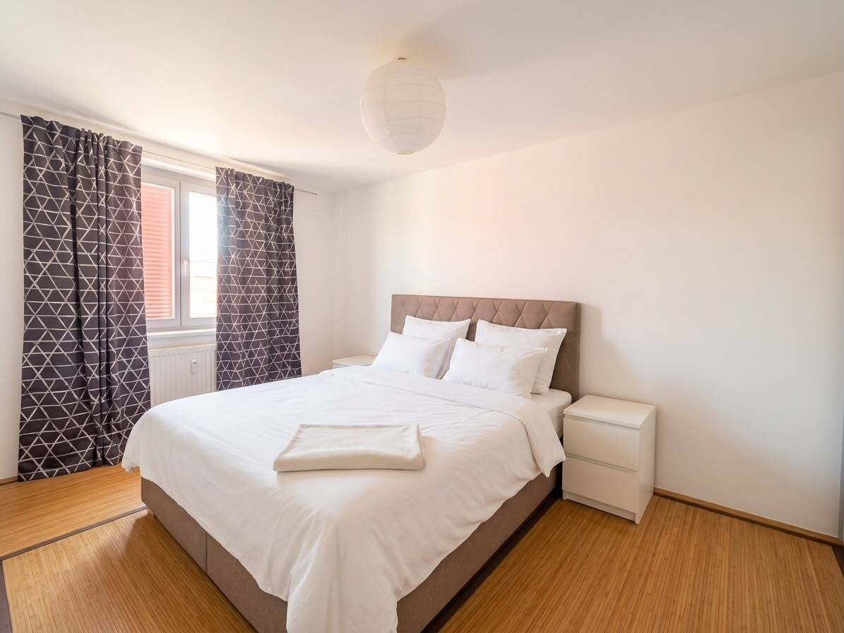 Central Graz city centre location: Secure yield from the first day, rented 2-room apartment with balcony and fully equipped kitchen
