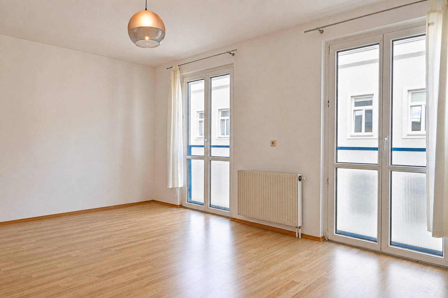 Living in the heart of Hernals - legal new building - well connected, versatile