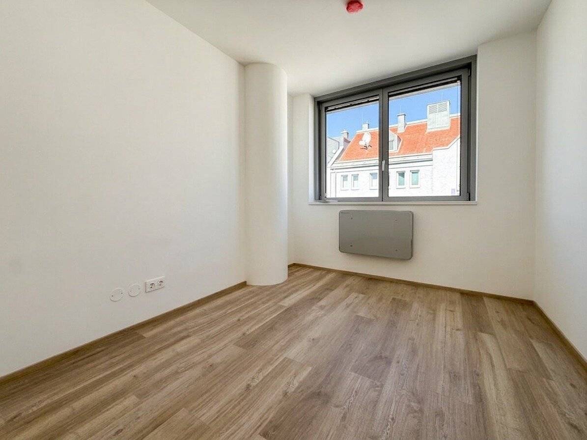 WG-geeigneter Grundriss: Neu und gekühlte 3-Zimmer Wohnung bei U4/U6 Längenfeldgasse