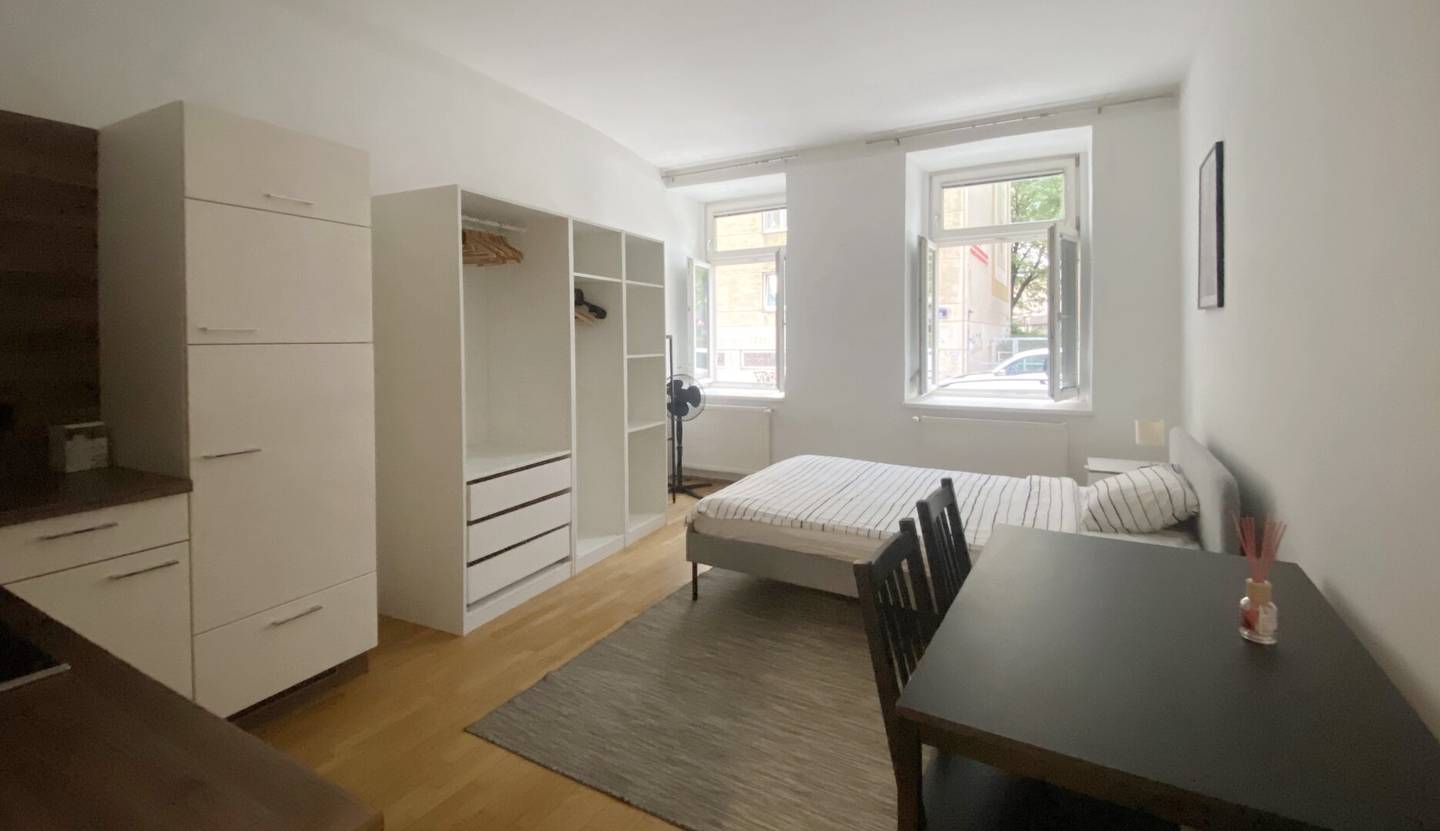 Komplette 1-Zimmerwohnung in Rudolfsheim-Fünfhaus