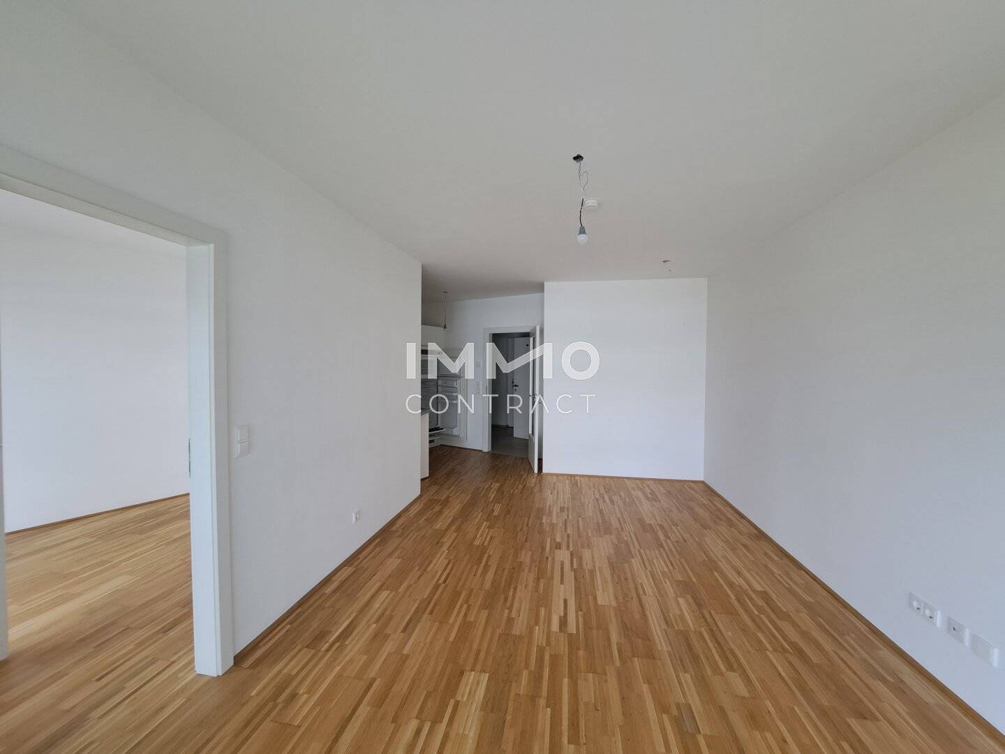 Zwei Zimmer Wohnung mit großem Balkon | Straßganger Straße 380 a | Top 14