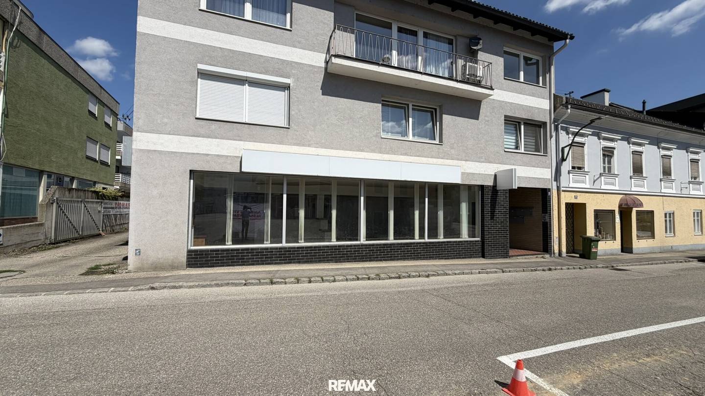 Geschäftslokal am Graben mit Lager- und Garagierungsmöglichkeiten