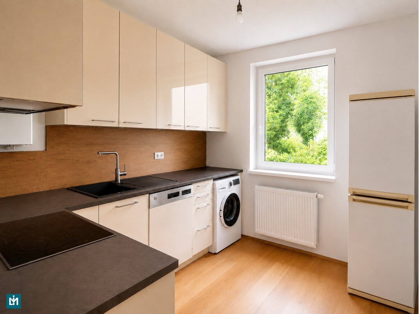 MODERNE 2 - ZIMMER - WOHNUNG / NÄHE BAHNHOF MEIDLING