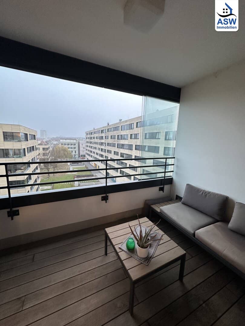 Modern 2-room apartment with loggia near Parkbad