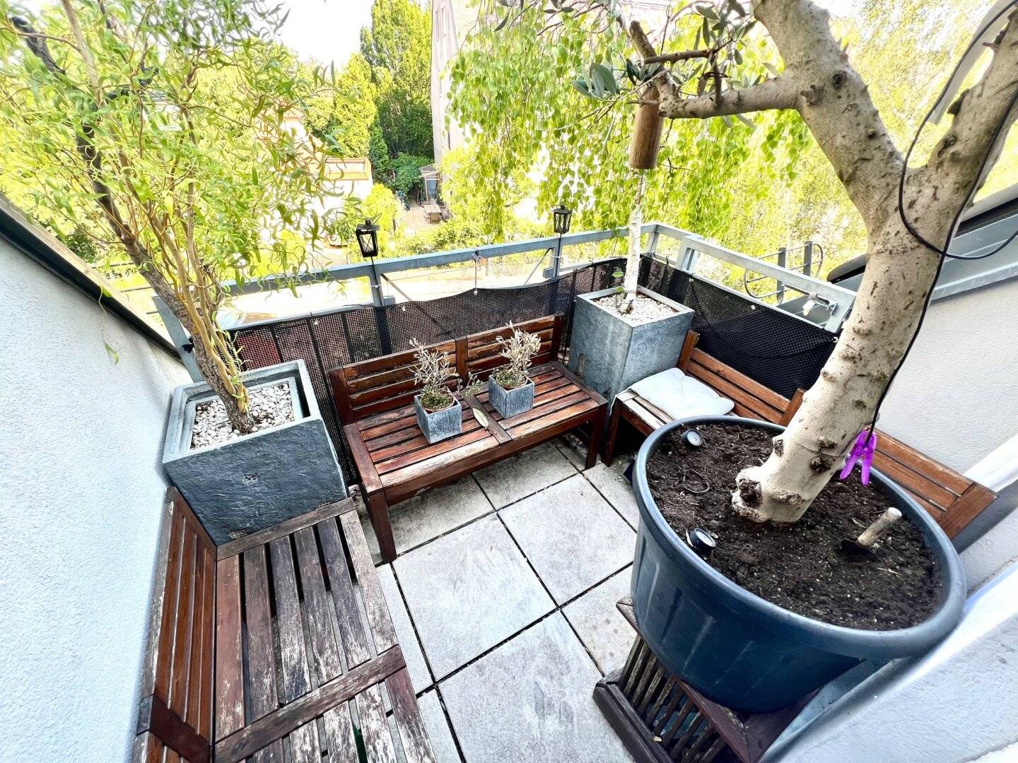 Spacious maisonette apartment with two terraces in a quiet location of the 22nd district