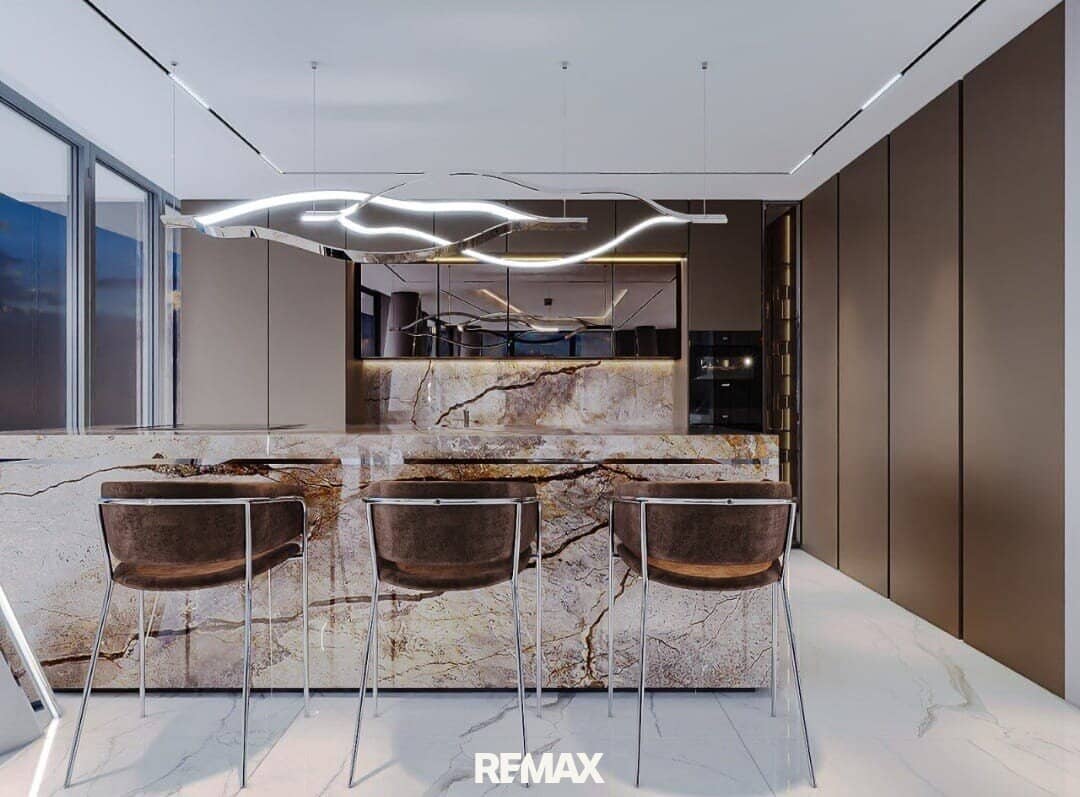 Wohntraum im Danube Tower- Exklusive 5-Zimmer-Wohnung mit 216 m² und 100 m² Balkon