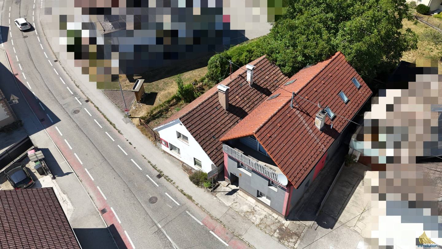 Zentrale Liegenschaft mit 3 Wohneinheiten &amp; Entwicklungspotenzial