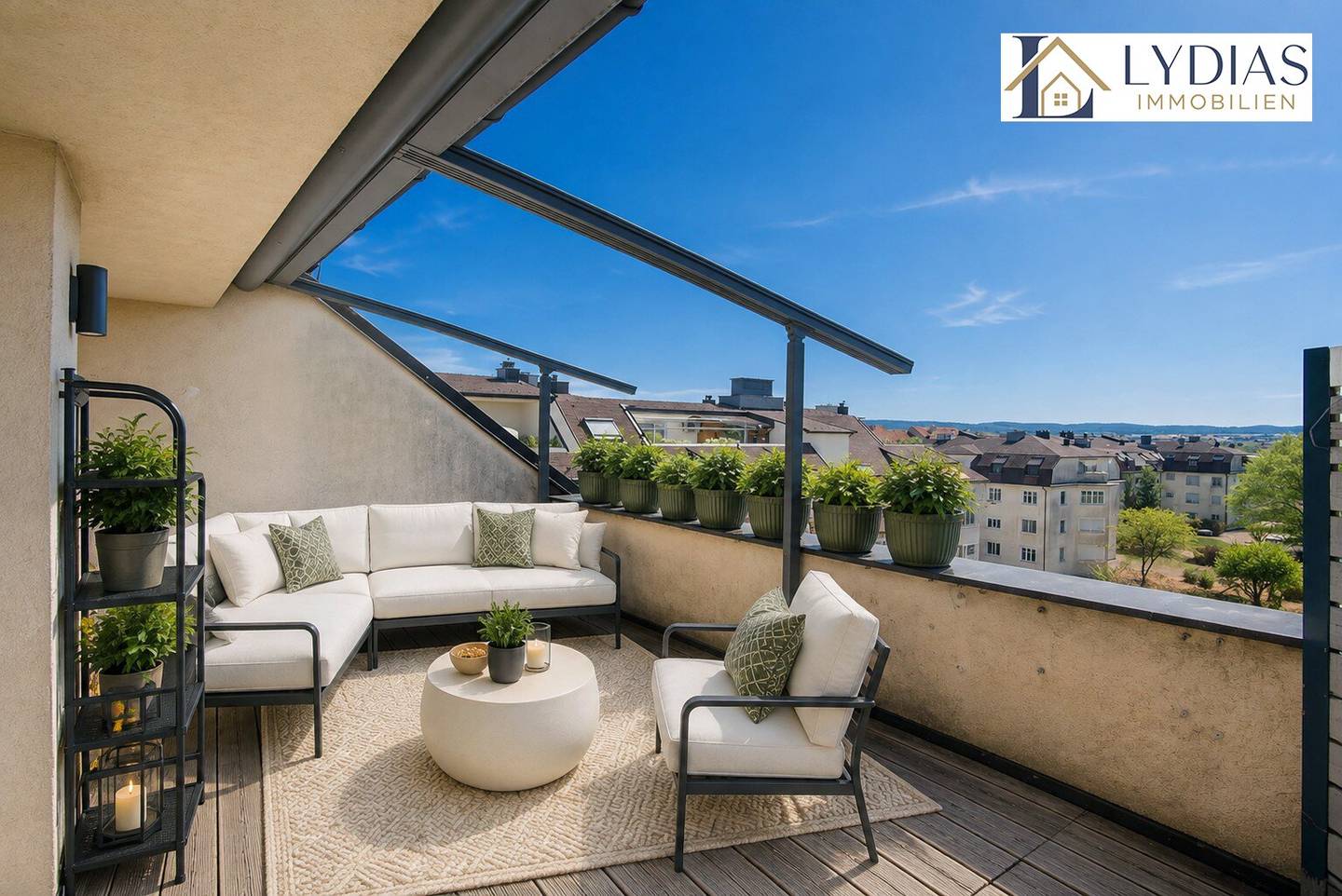 Dreamlike Attic Apartment 3-4 Rooms in a Quiet Location with Two South-Facing Terraces, Garage Parking Space Available - Top Infrastructure