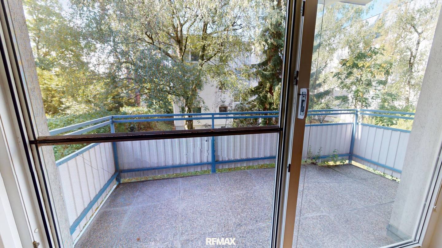 Balcony apartment near Türkenschanzpark and Hugo-Wolf-Park