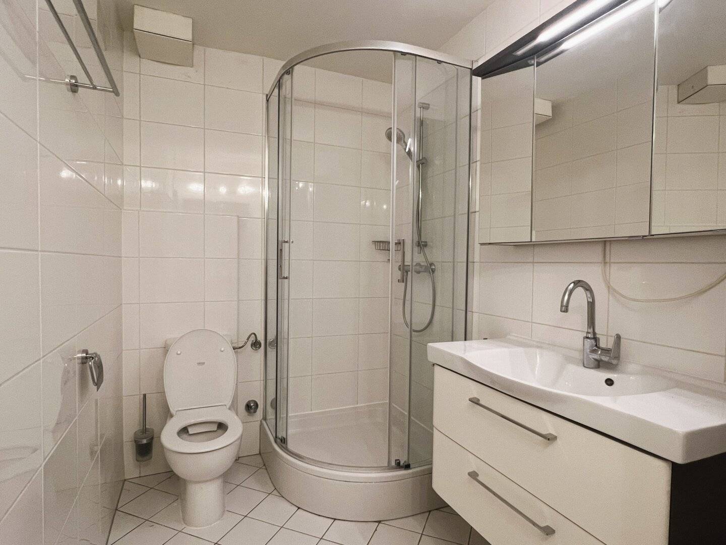 3-room apartment in Salzburg, 78 m², fitted kitchen, well maintained, central location