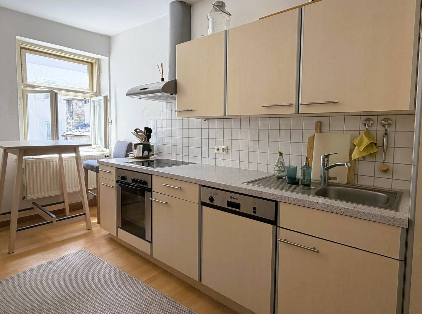 2-room apartment in Salzburg, 60 m², fitted kitchen, central location