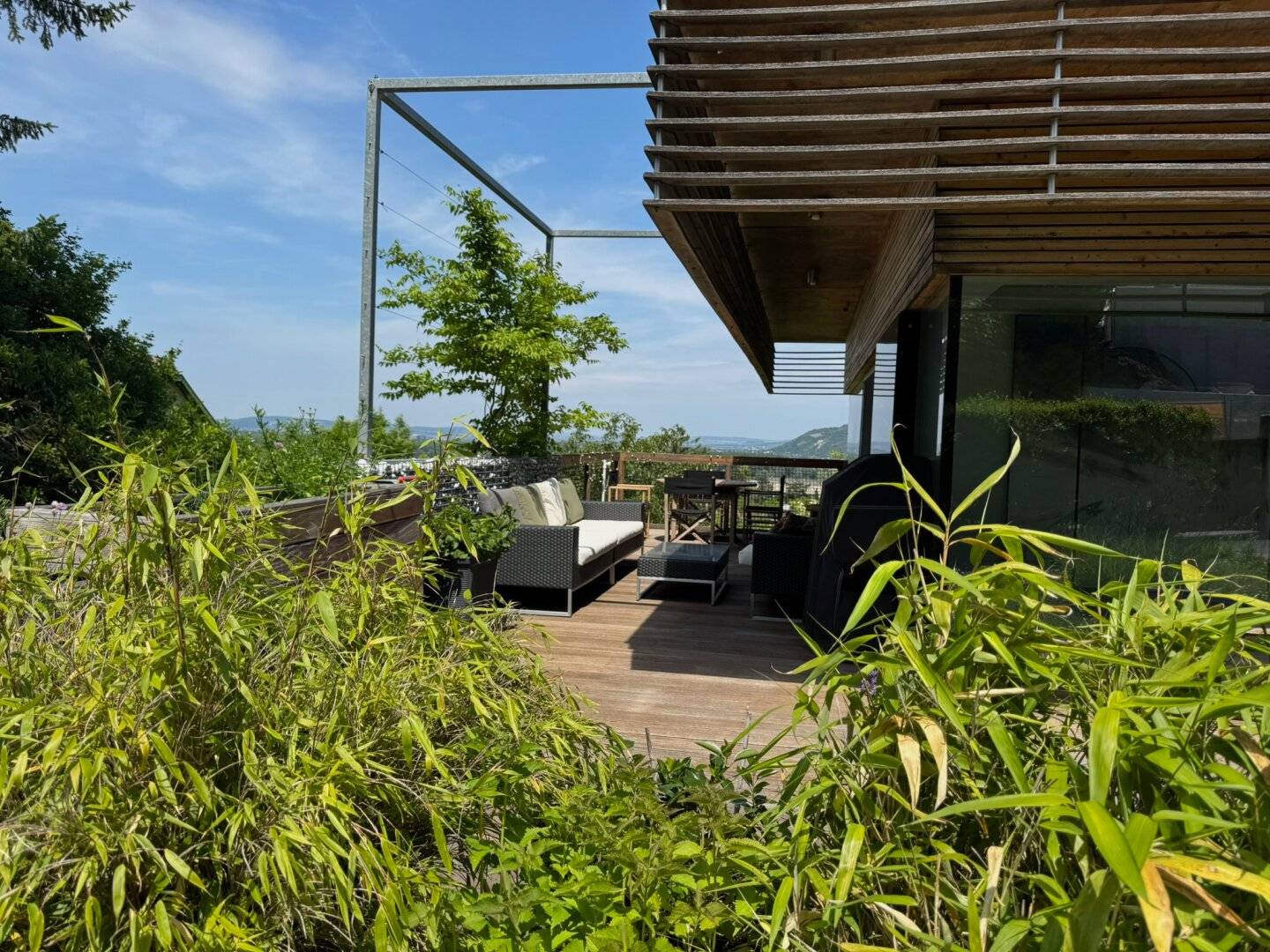 Architecture meets view with cosiness