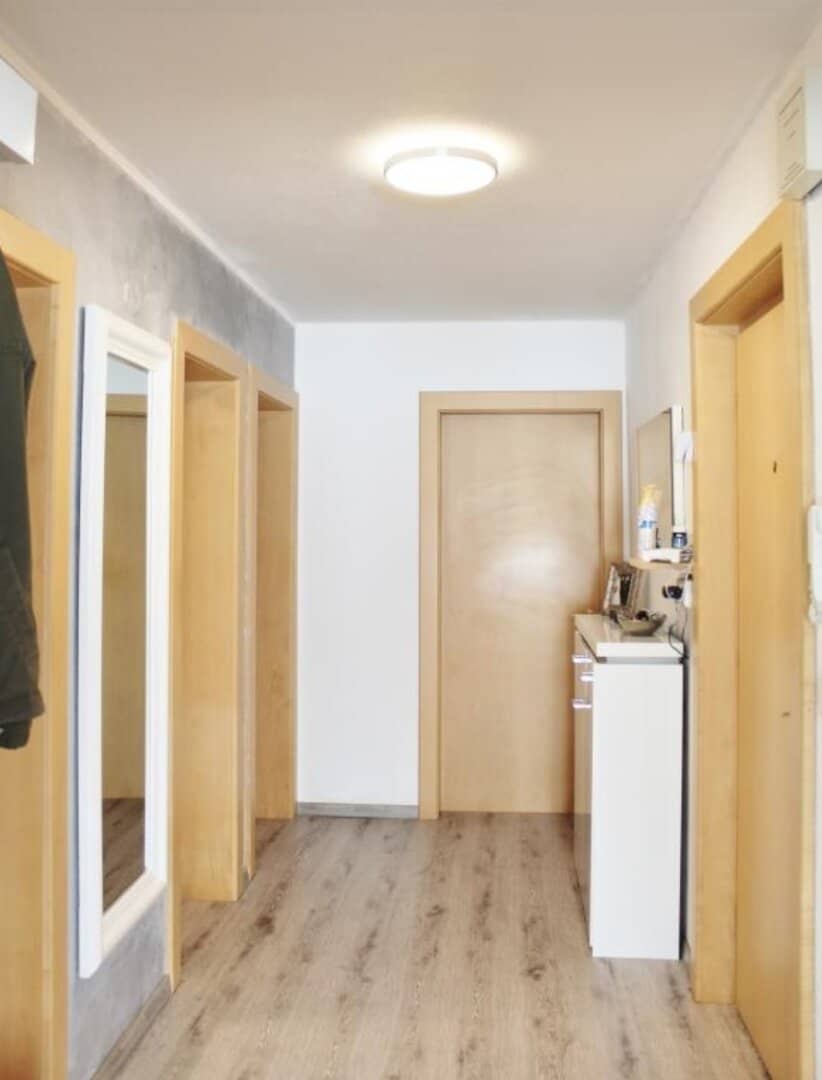 3-room apartment with west loggia and mountain view – existing residential right of use
