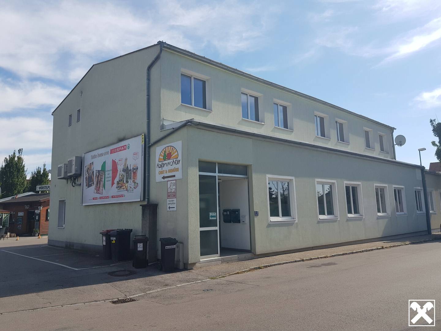 Helle Loftwohnung in zentraler Lage mit Klimaanlage