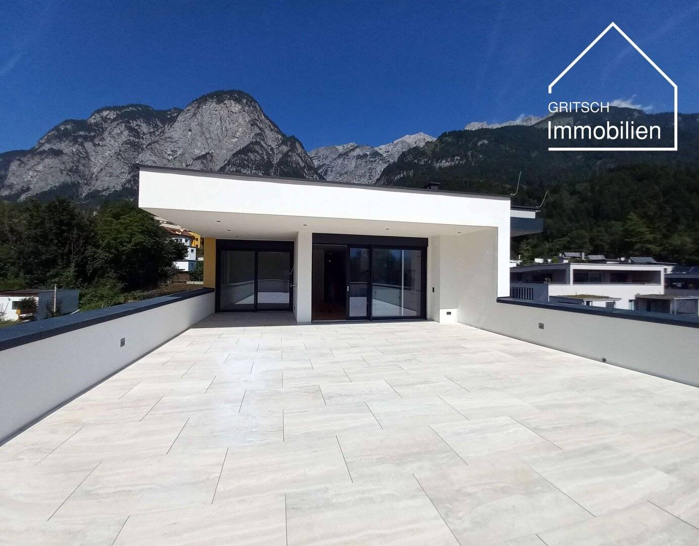 INNSBRUCK - Exklusives 3-Zimmer-Penthouse mit ca. 75 m² Dachterrasse