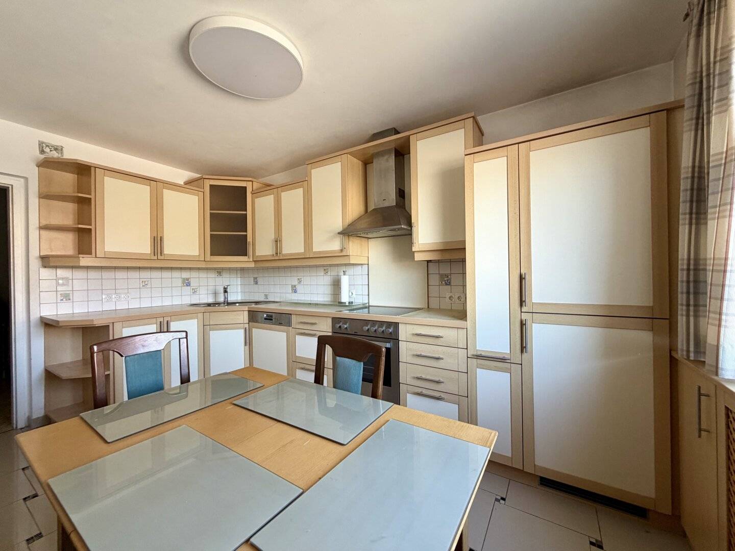 Garden dream with potential – 3 rooms – 230 m² private garden