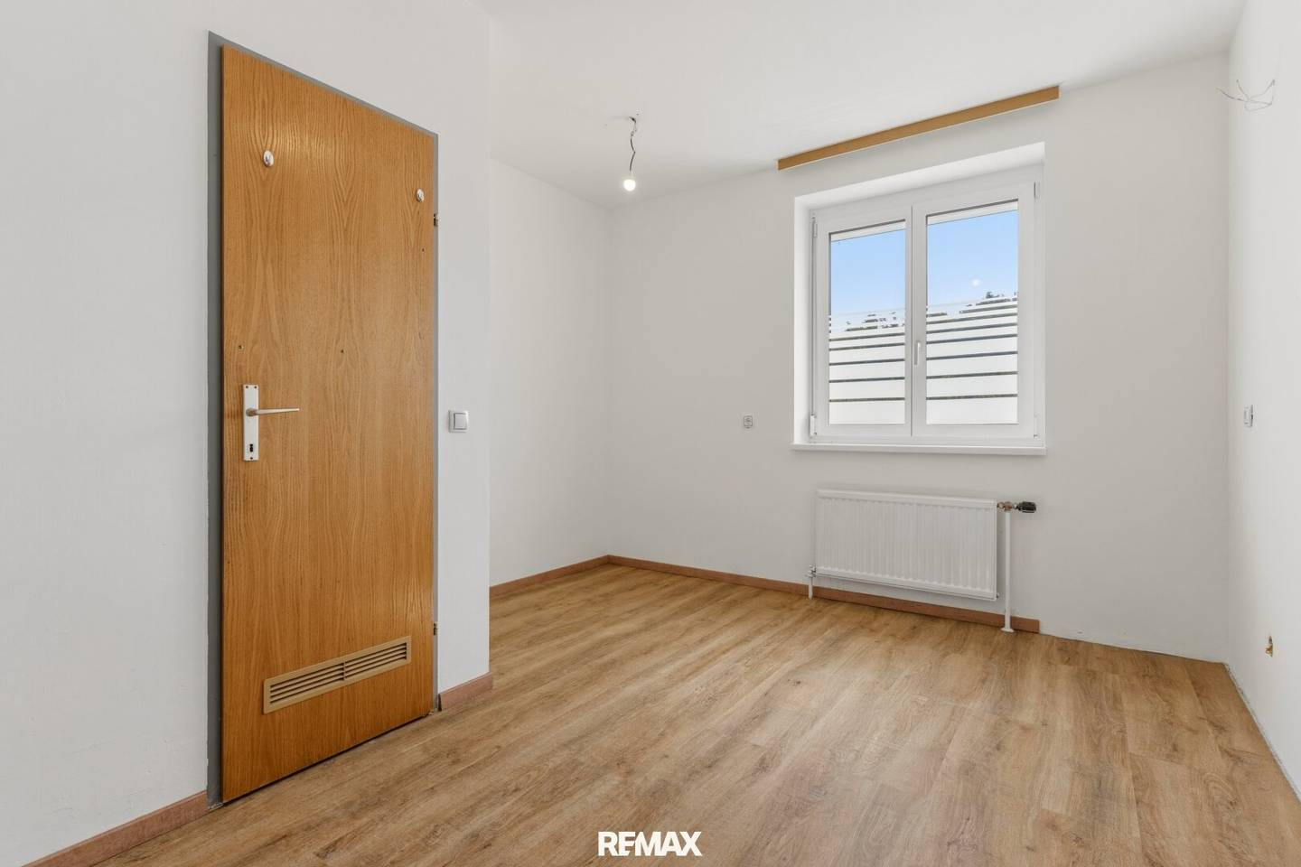 Großzügige 4-Zimmer-Wohnung mit Loggia und herrlicher Aussicht