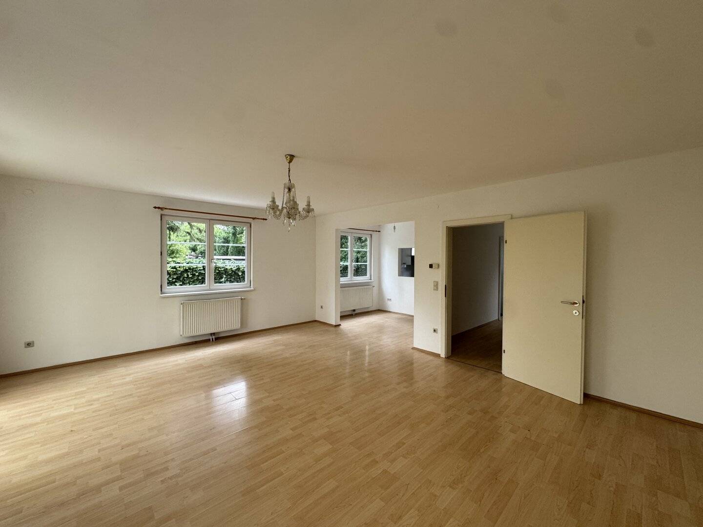 Großzügiges 4-Zimmer Haus mit Garten