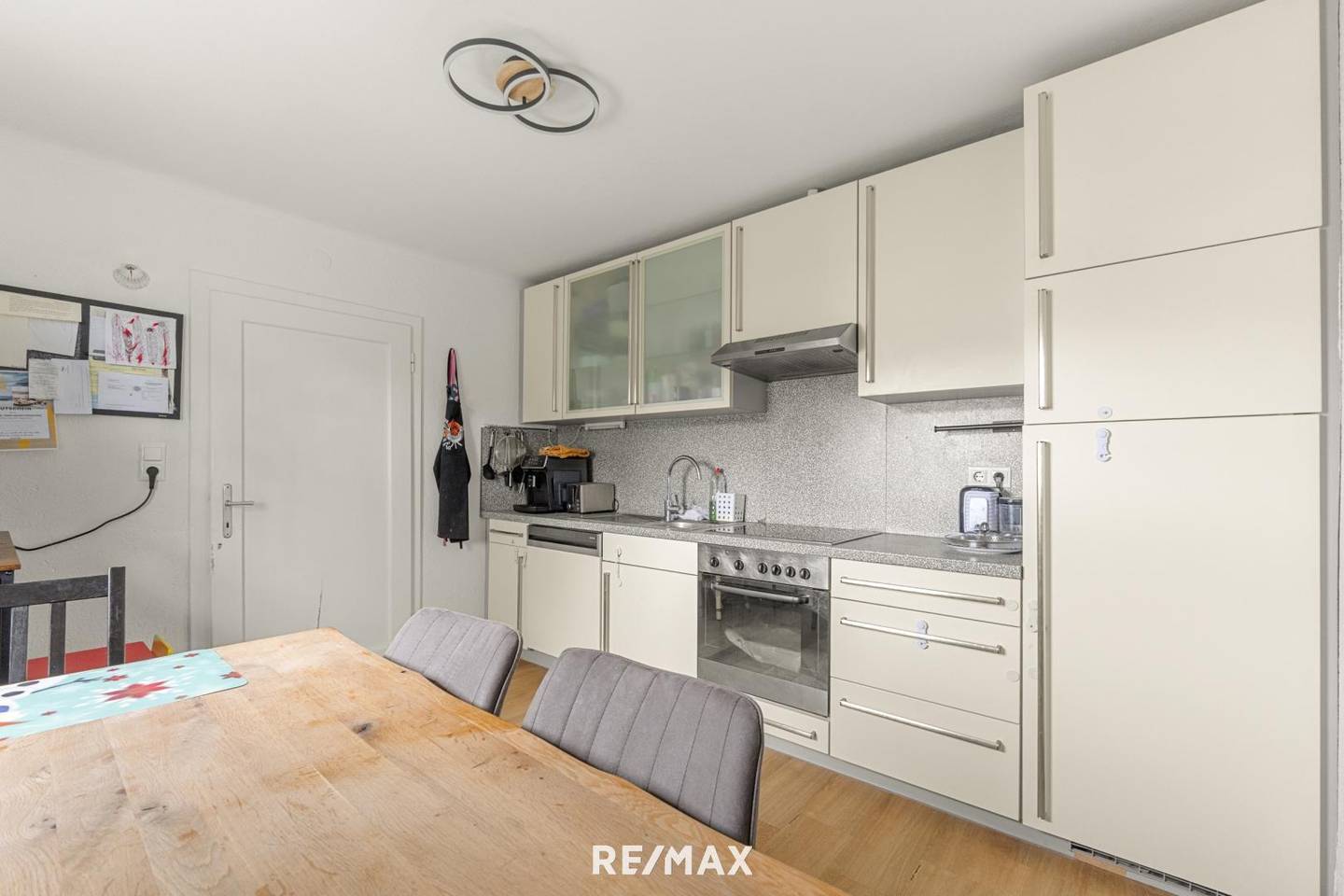 Naturnahe familienwohnung mit eigenem garten und terrasse