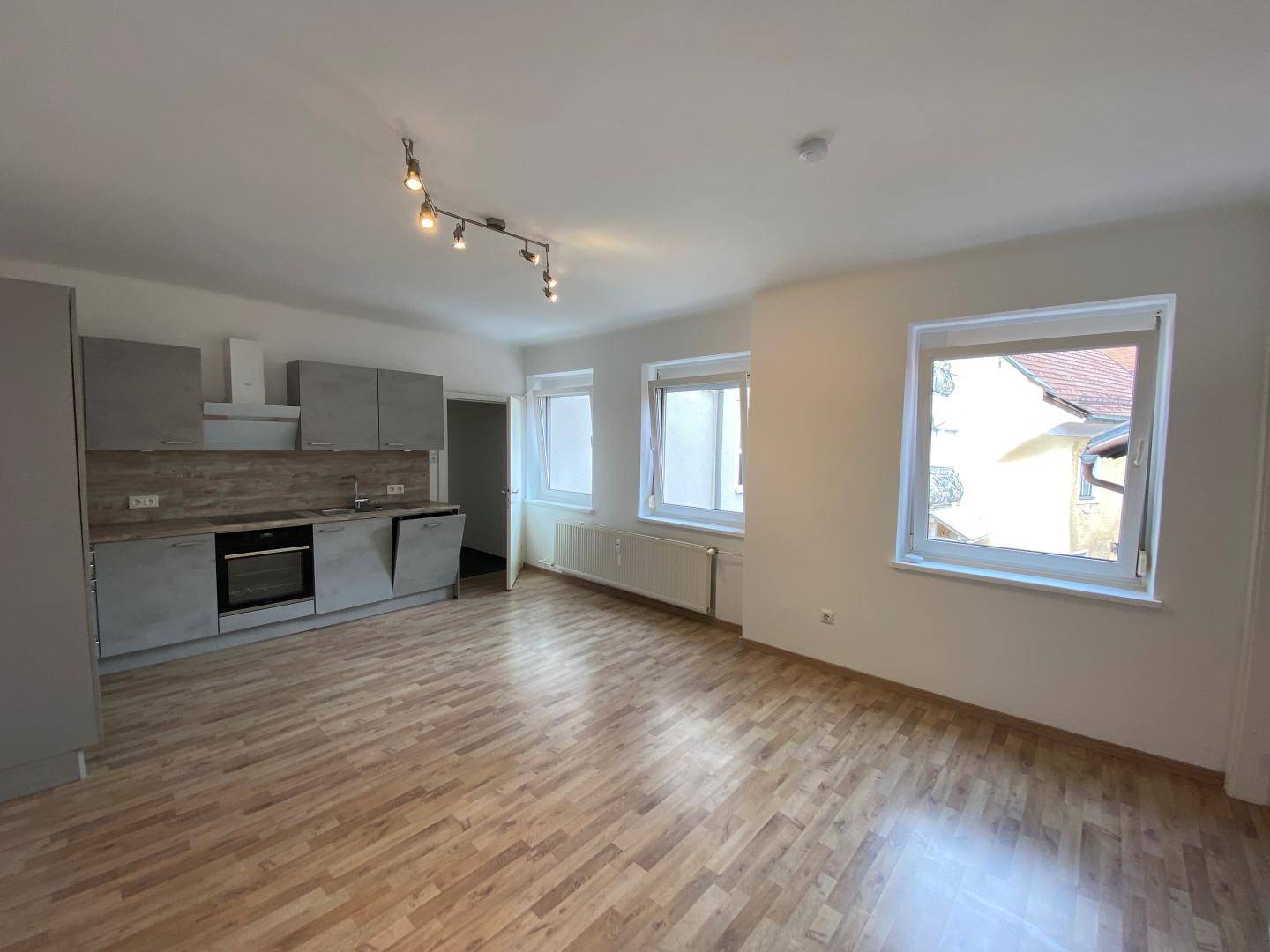 Investment apartment near university well laid out