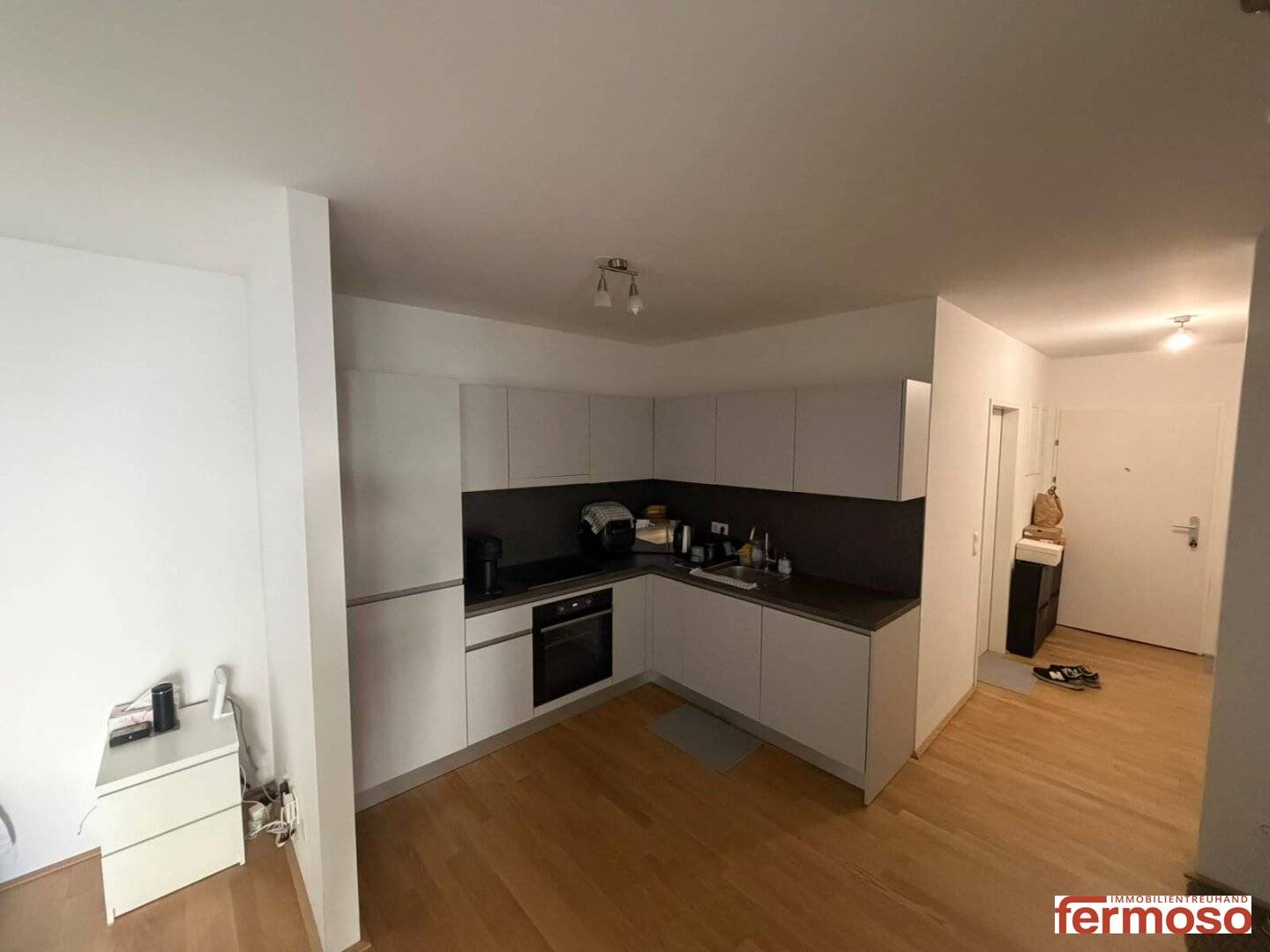 Moderne 1-Zimmer-Wohnung mit Einbauküche, Fußbodenheizung &amp; U-Bahn Nähe in 1210 Wien!
