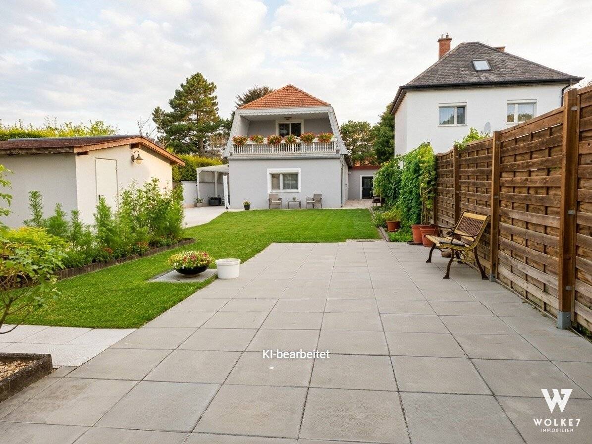 Well-maintained single-family house with large garden and green view in a very quiet area in 1220 Vienna