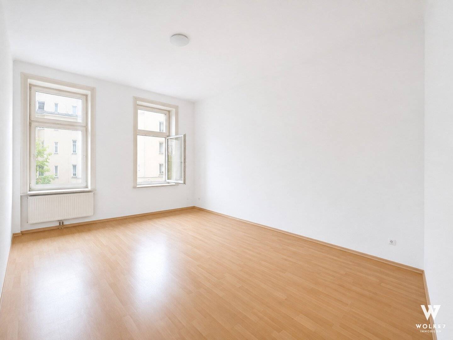 Döblinger old building charm: 60 m² with generous room layout | Q19 | U4